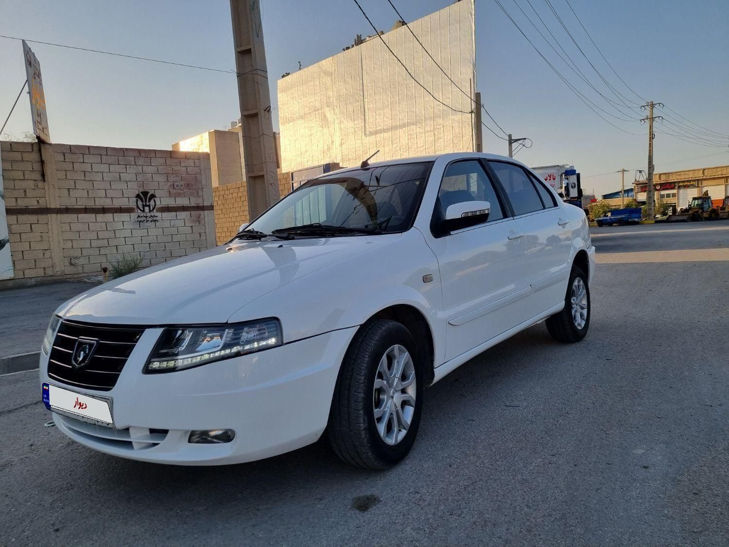 سمند سورن پلاس EF7 بنزینی - 1400