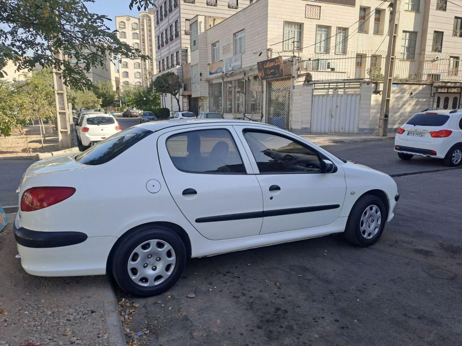 خودرو پژو، ۲۰۶ صندوق دار آگهی ann_19472513