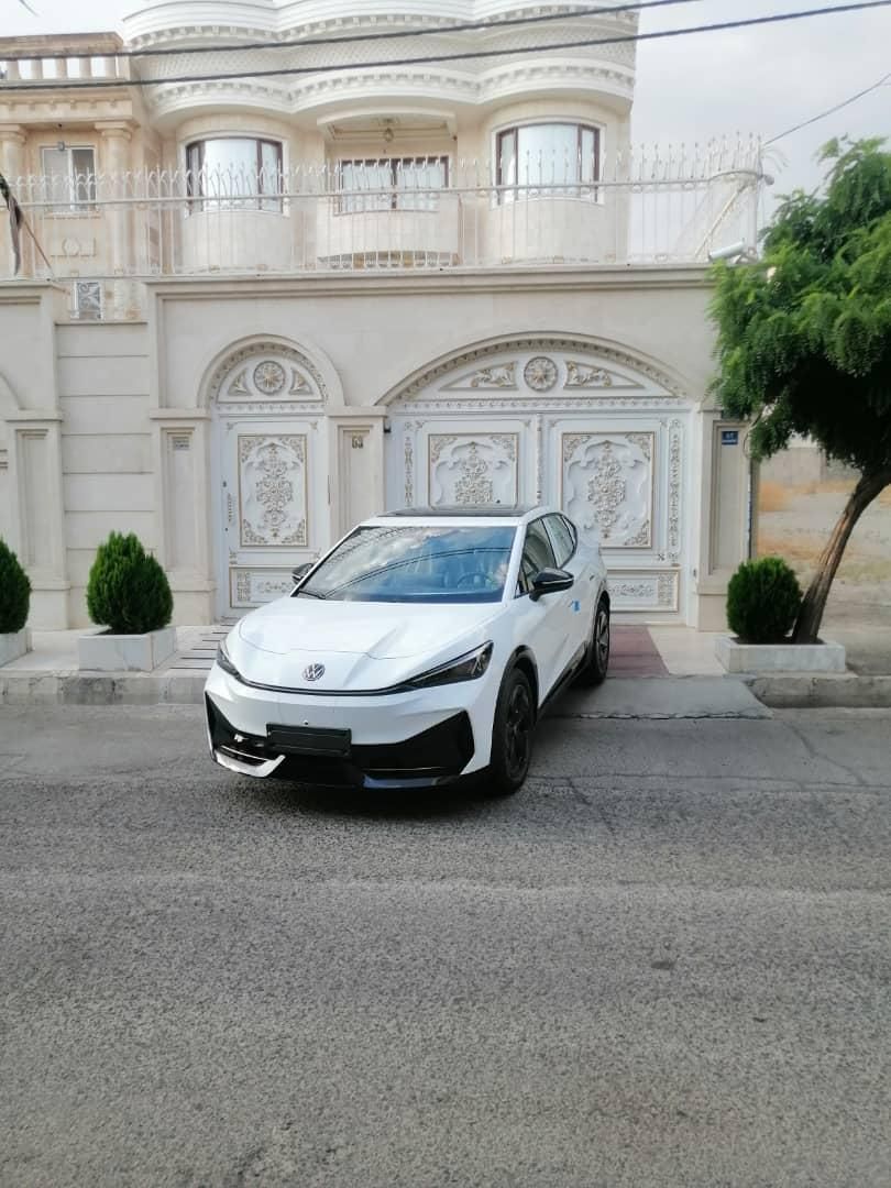 فولکس گلف GTI - 2025