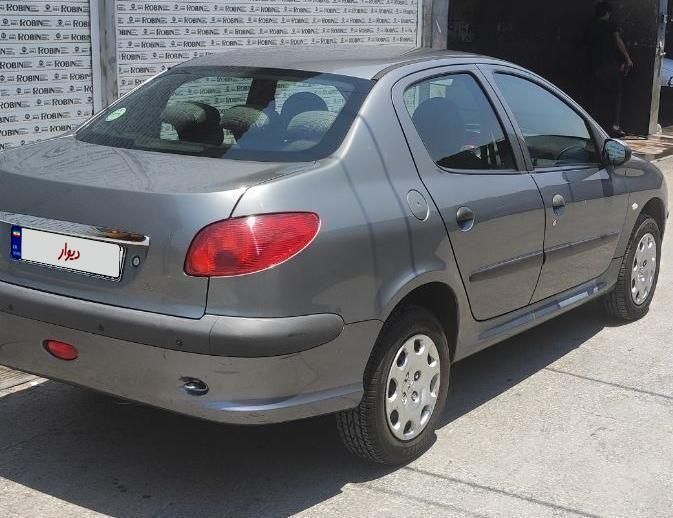 پژو ۲۰۶ صندوق دار v8 - 1399