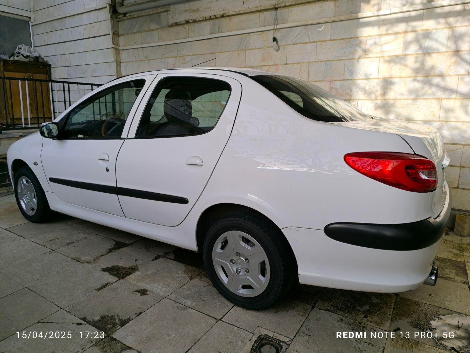 پژو ۲۰۶ صندوق دار v8 - 1391