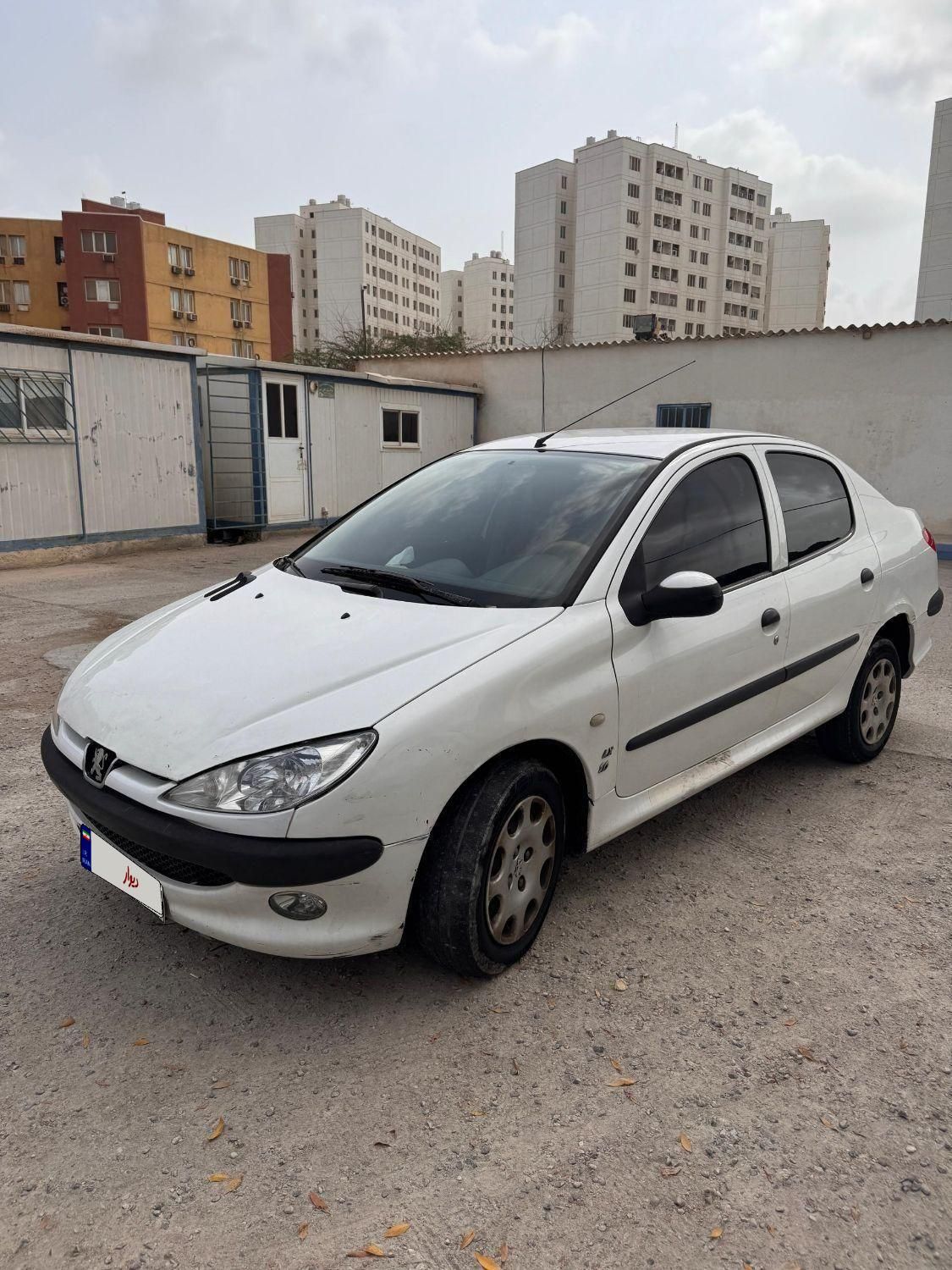 پژو ۲۰۶ صندوق دار v8 - 1398