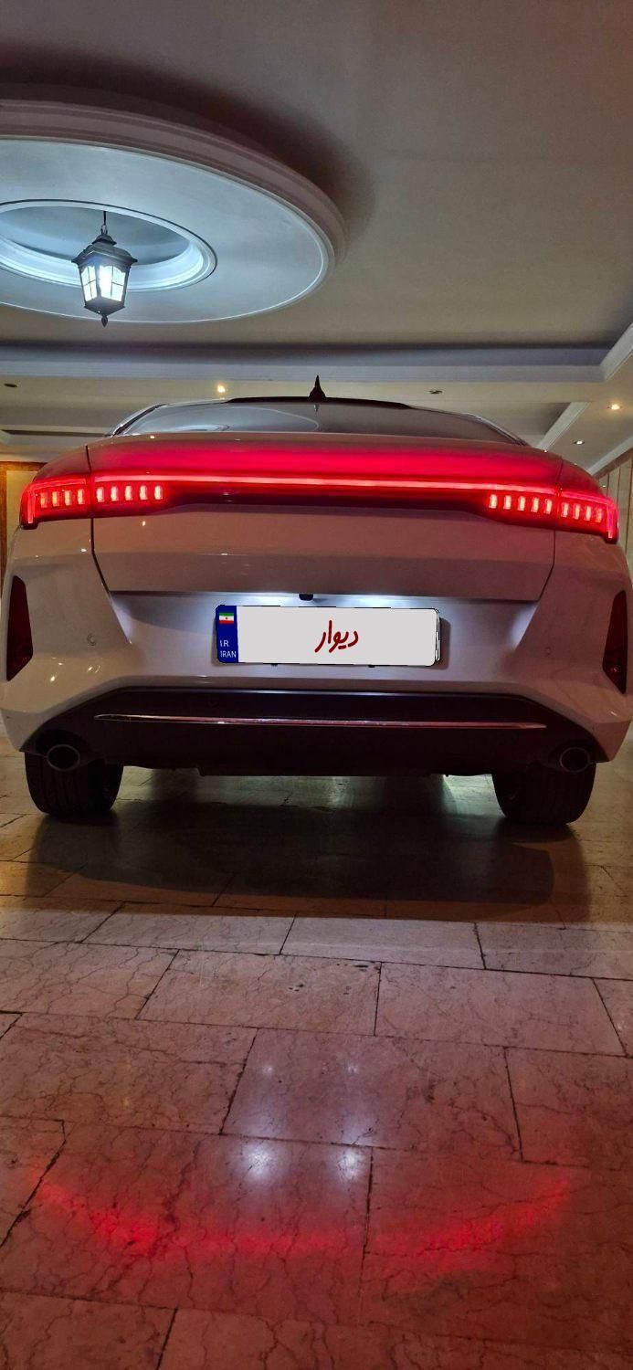 کی ام سی J7 اتوماتیک - 1402