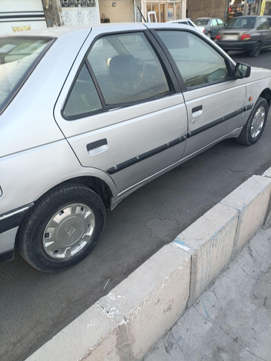 پژو 405 GLX - 1390