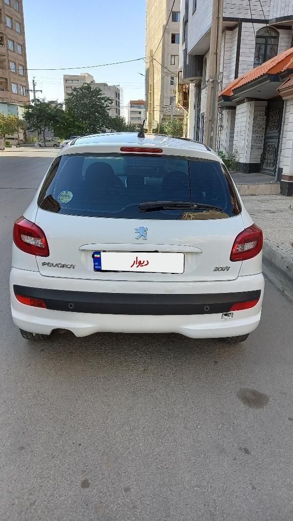 پژو 207 پانوراما دنده‌ای - 1400
