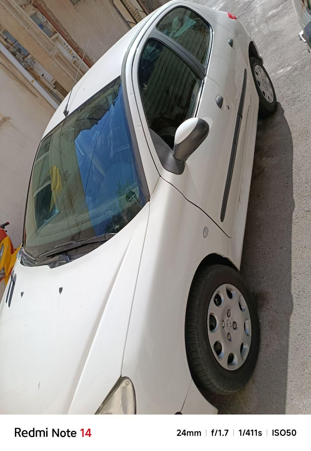 پژو 206 تیپ 2 - 1390