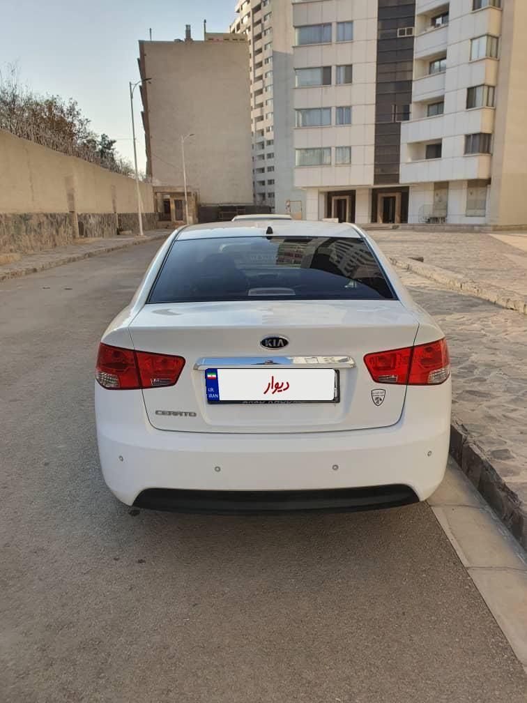 خودرو کیا، سراتو مونتاژ آگهی ann_19474157