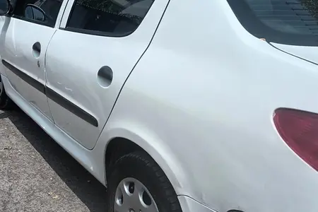 پژو ۲۰۶ صندوق دار v8 - 1394