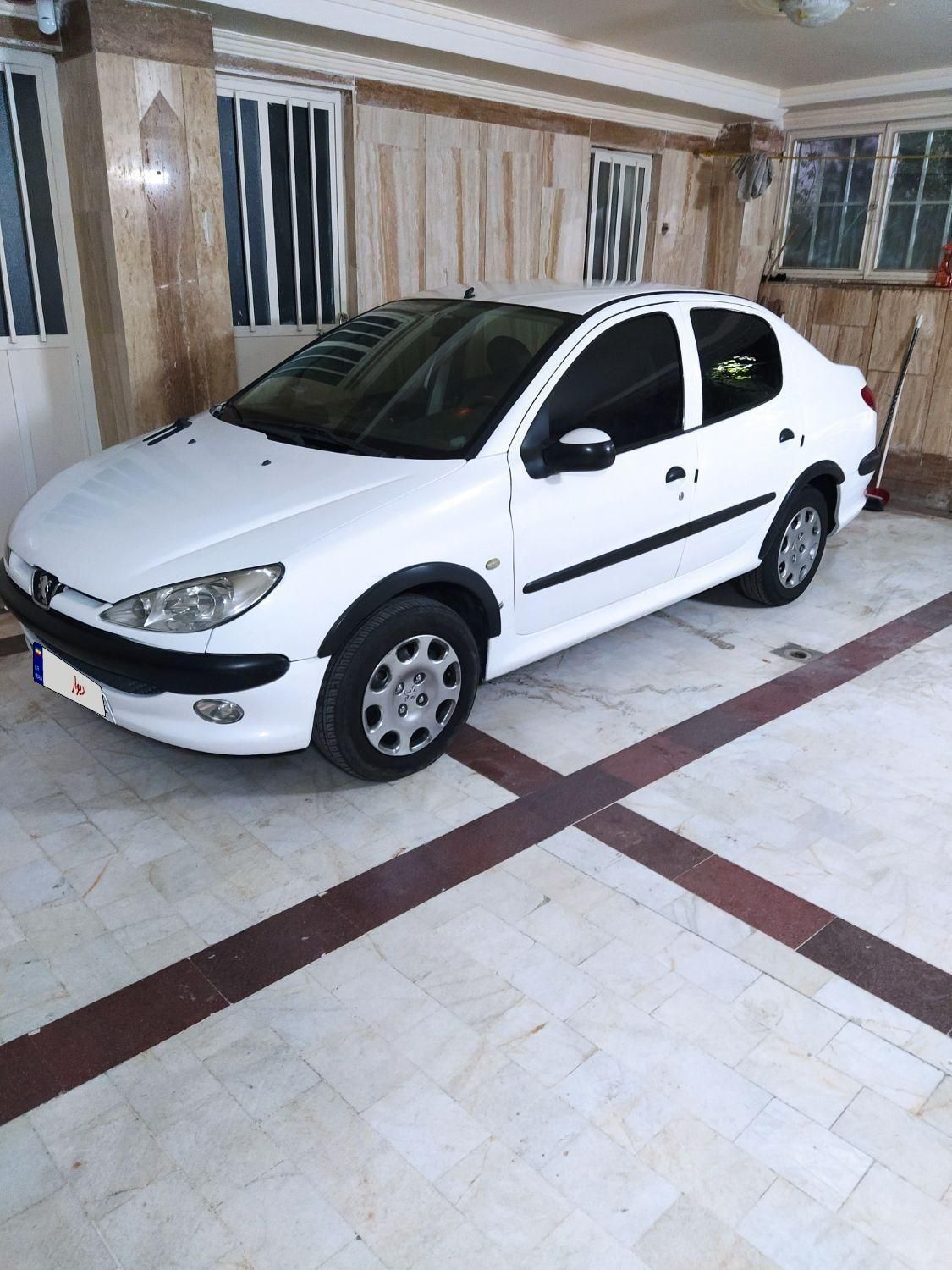 پژو ۲۰۶ صندوق دار v8 - 1394