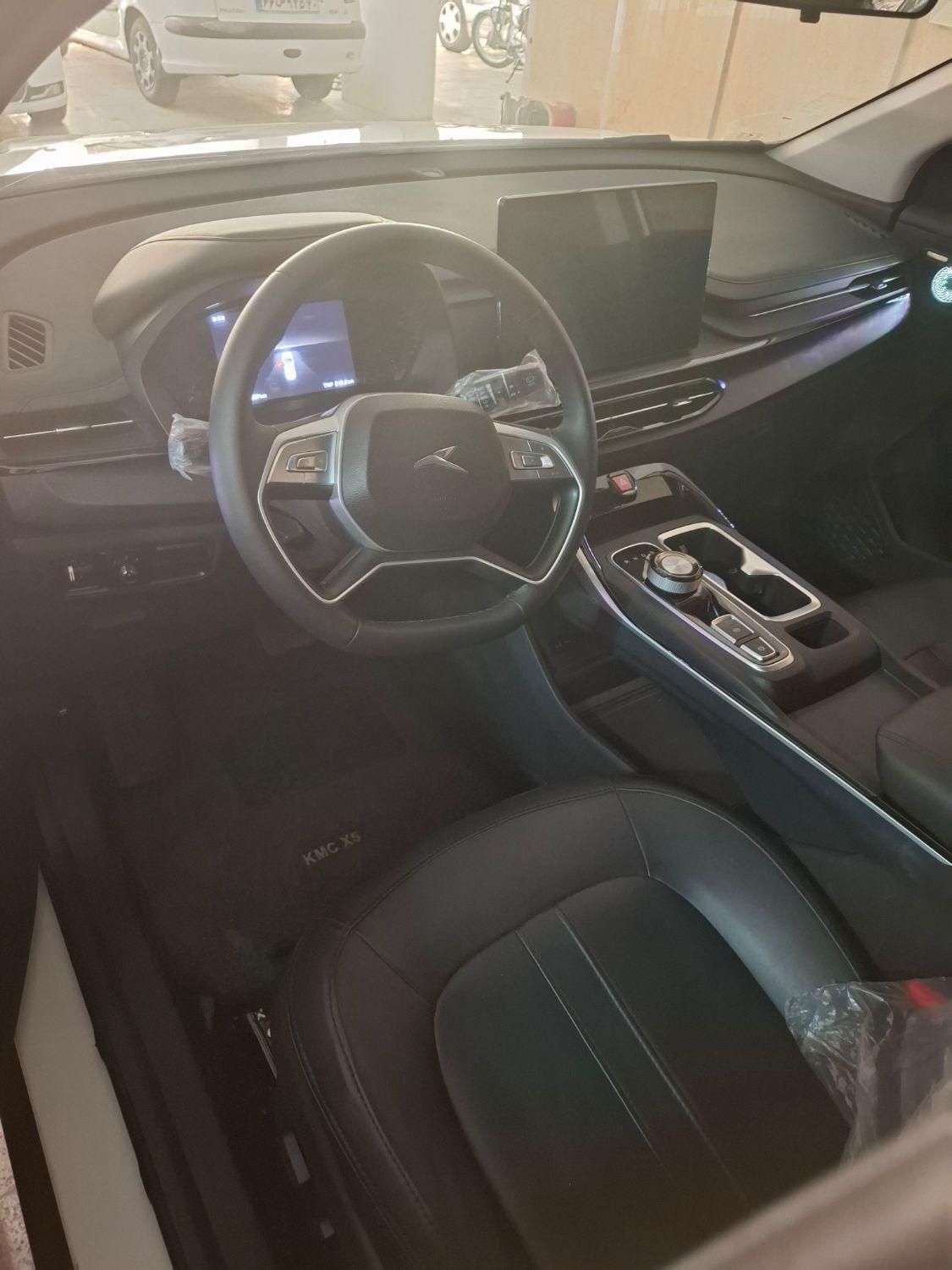 کی ام سی X5 ۱.۵ لیتر توربو - 2024