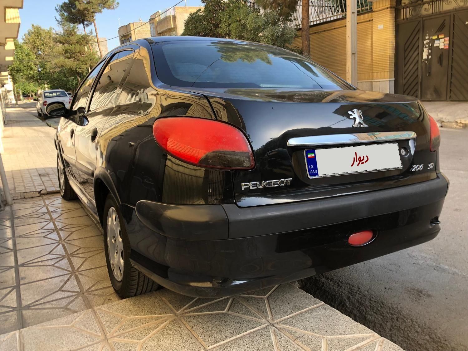 خودرو پژو، ۲۰۶ صندوق دار آگهی ann_19474908