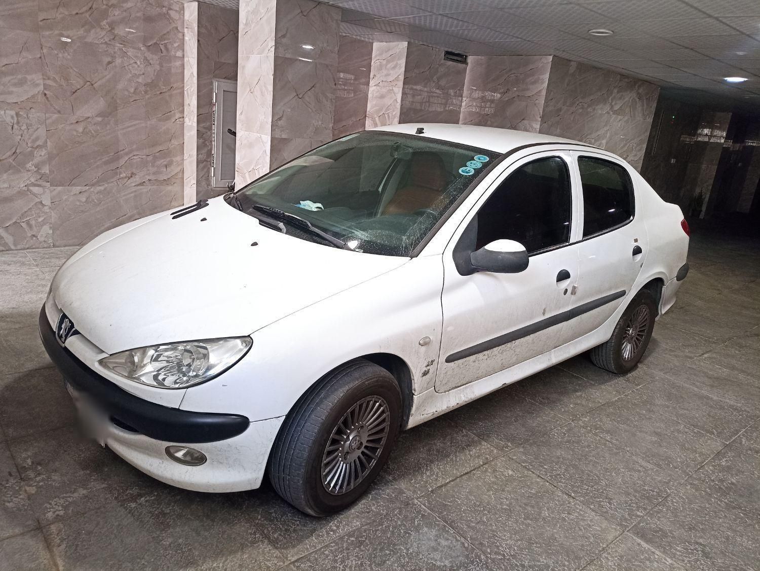 پژو ۲۰۶ صندوق دار v8 - 1396