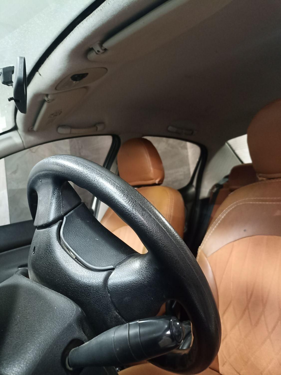 پژو ۲۰۶ صندوق دار v8 - 1396