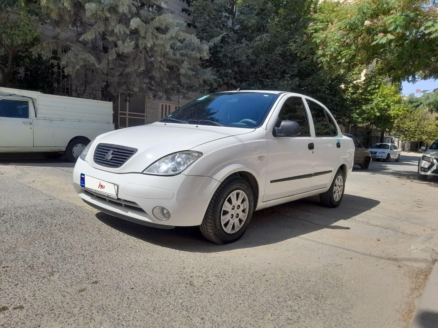 تیبا صندوق دار SX - 1400