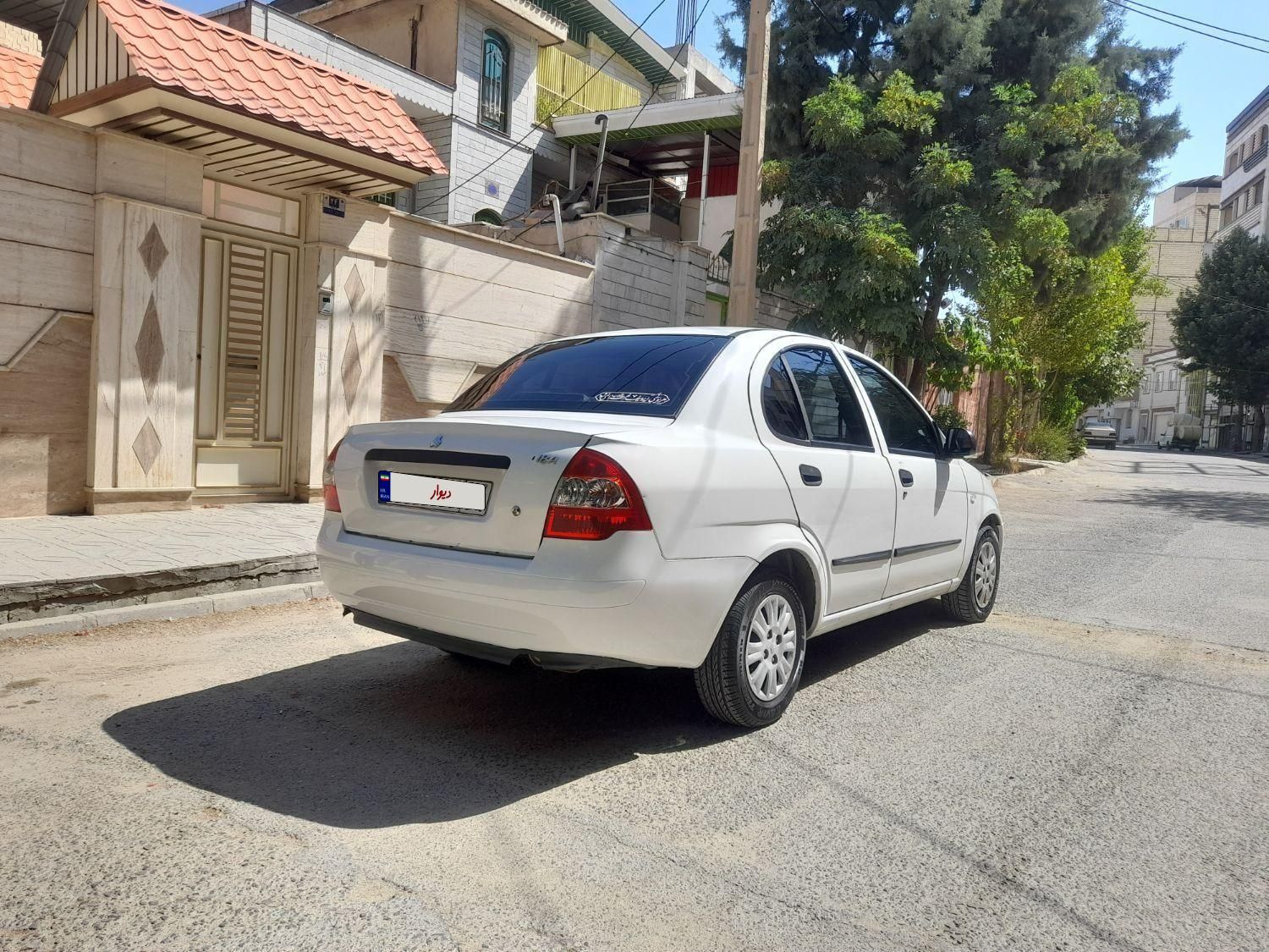 تیبا صندوق دار SX - 1400