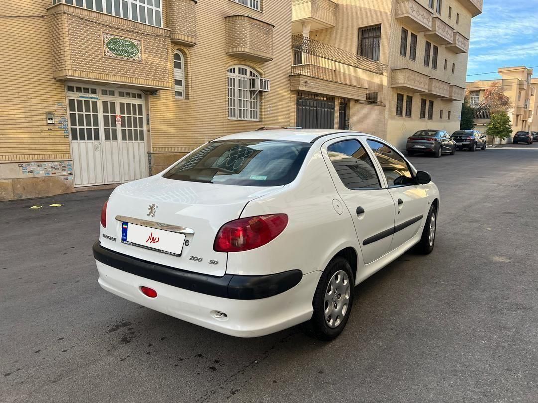 خودرو پژو، ۲۰۶ صندوق دار آگهی ann_19475067