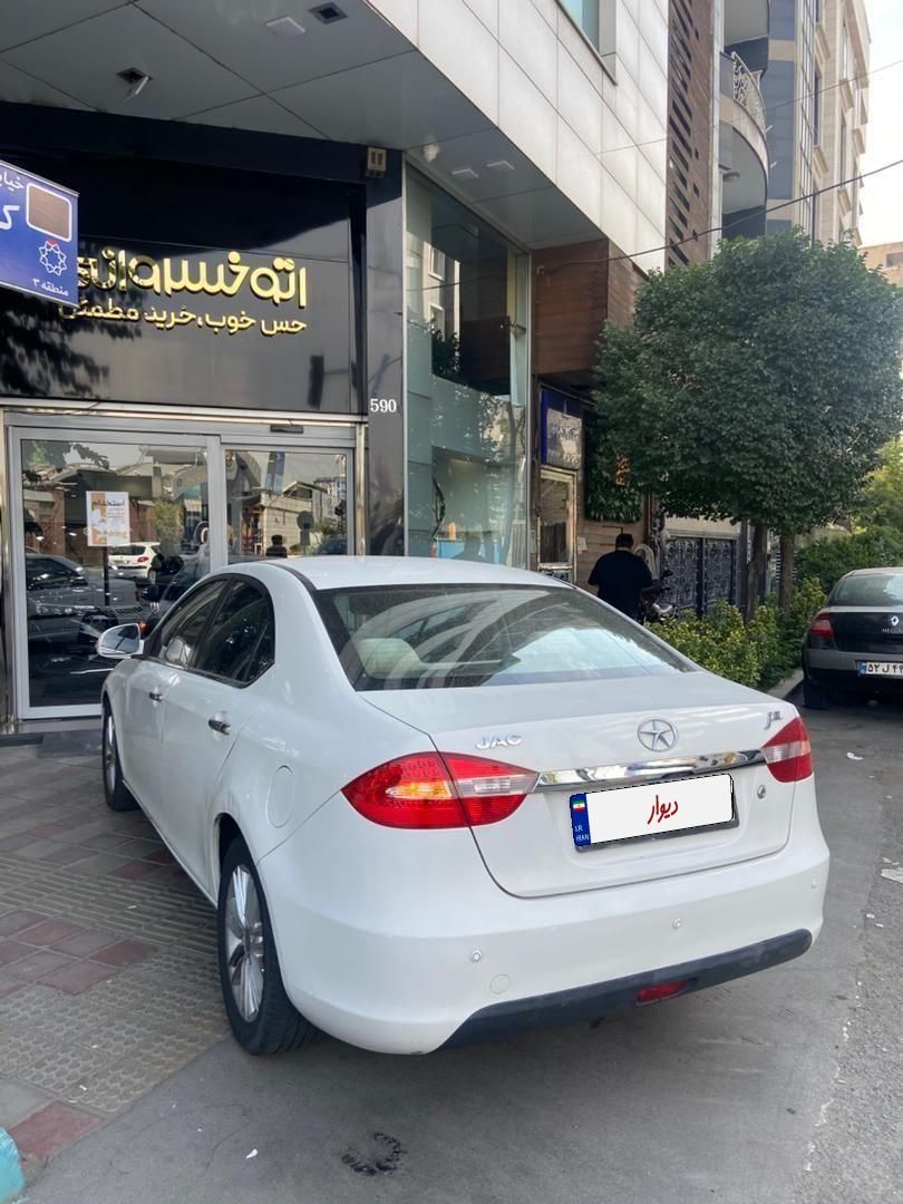 جک J5 اتوماتیک - 1393