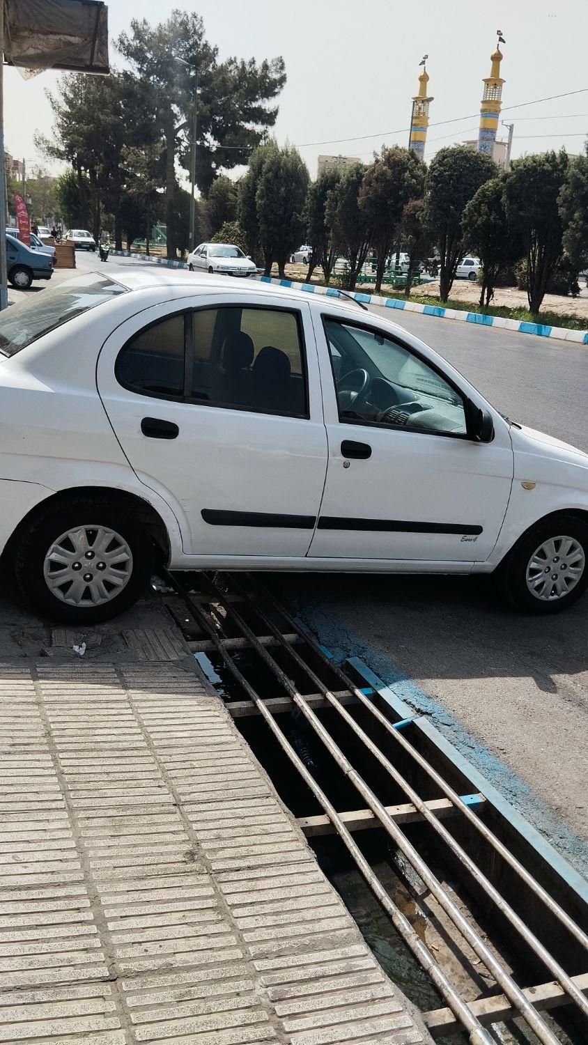 تیبا صندوق دار EX - 1393