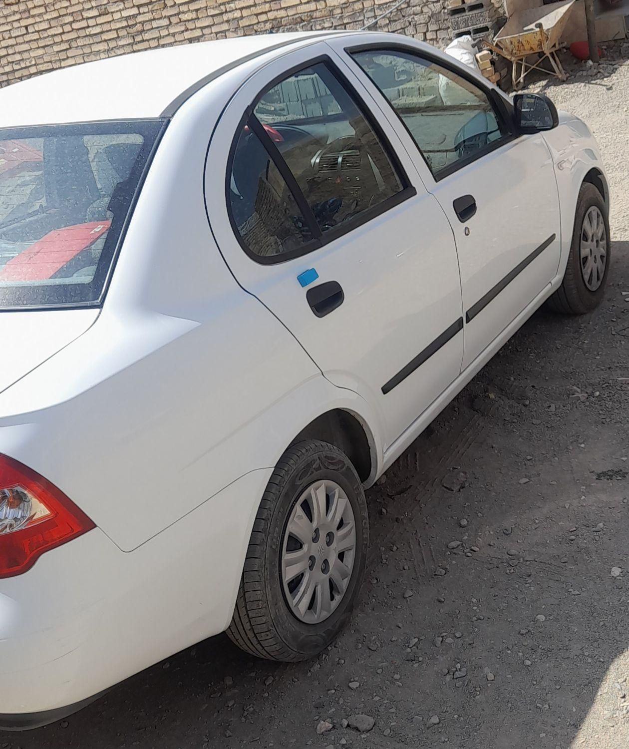تیبا صندوق دار SX - 1397