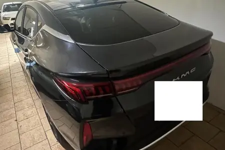 خودرو کی ام سی، J7 آگهی ann_19475379