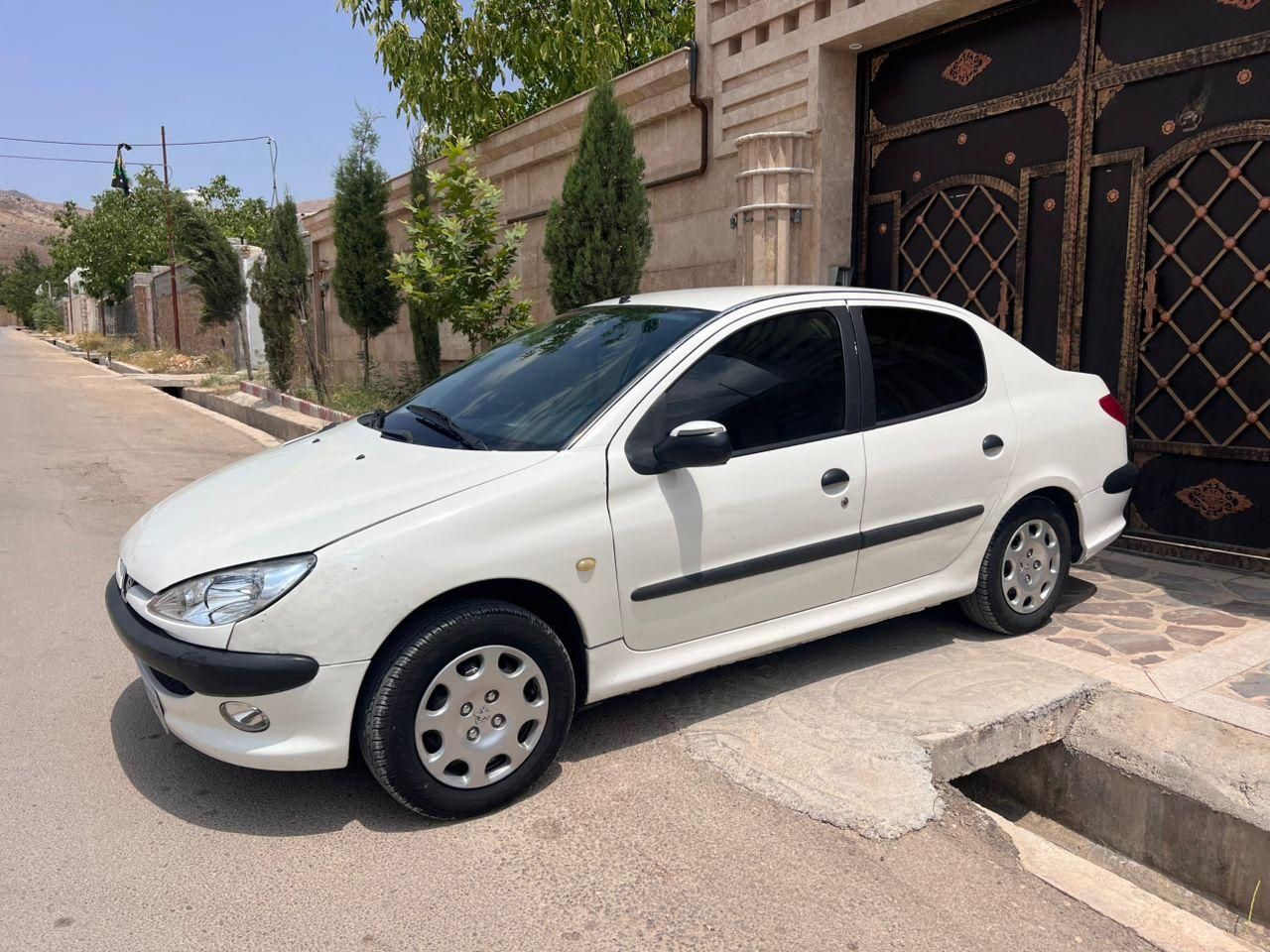 خودرو پژو، ۲۰۶ صندوق دار آگهی ann_19475572