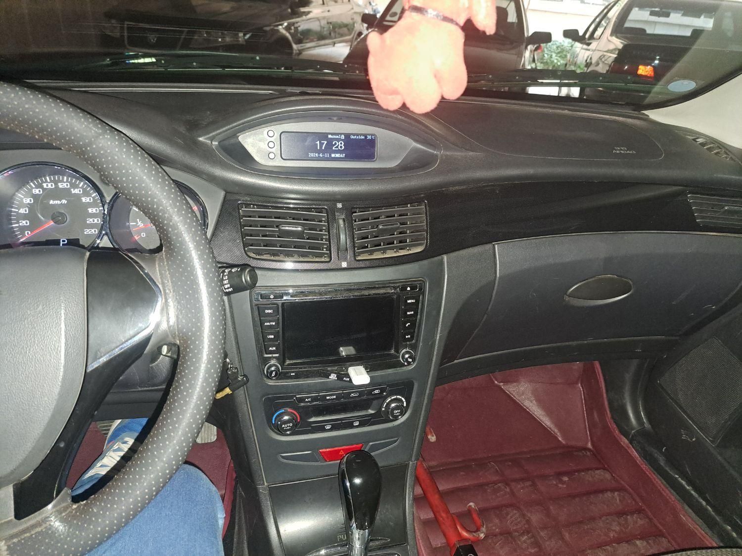 دانگ فنگ H30 کراس اتوماتیک - 1397
