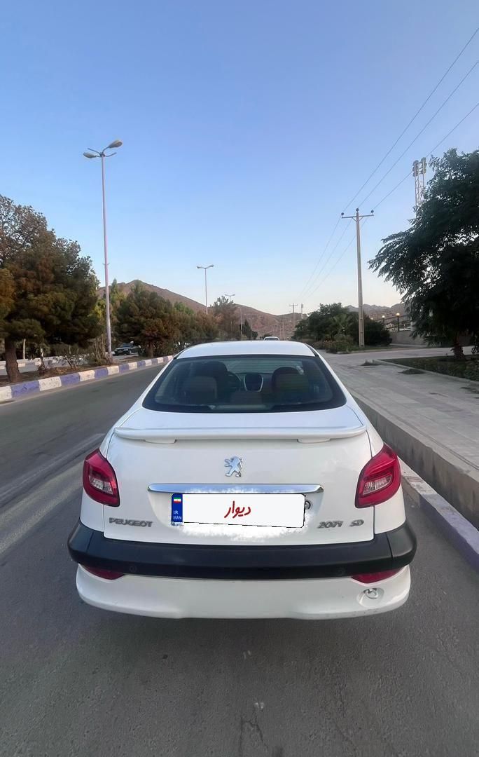 پژو ۲۰۷ صندوق دار اتوماتیک - 1398