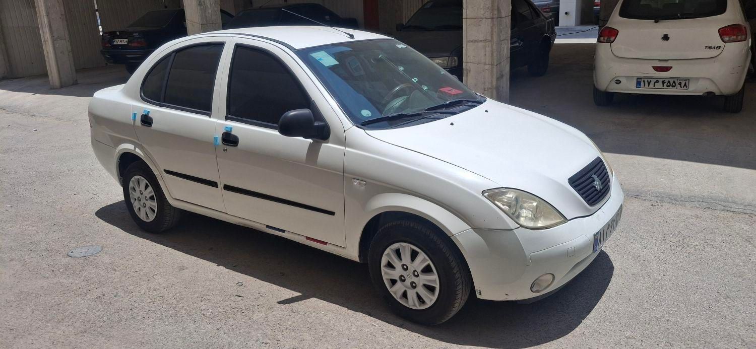 تیبا صندوق دار SX - 1401