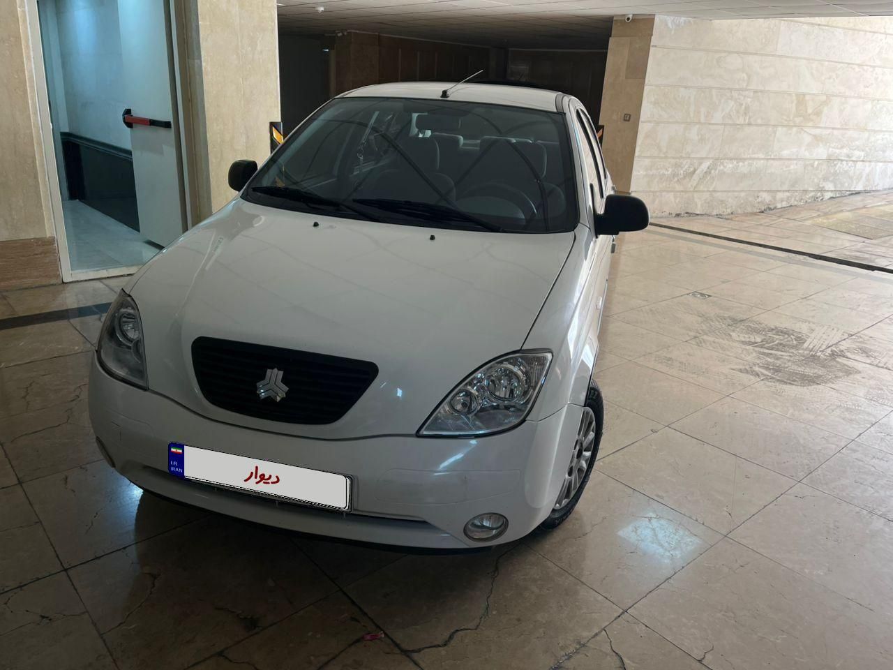 تیبا صندوق دار SX - 1400