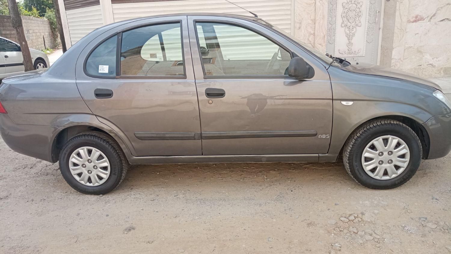 تیبا صندوق دار SX - 1390