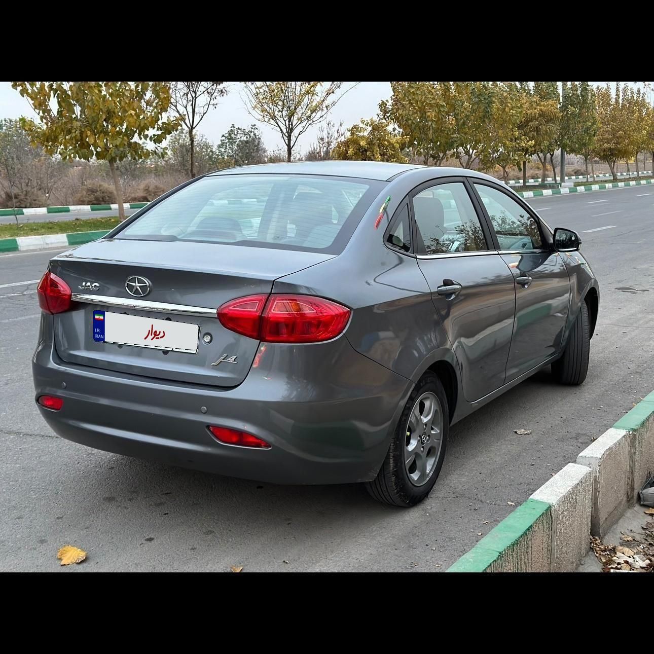 جک J4 اتوماتیک ساده - 1401