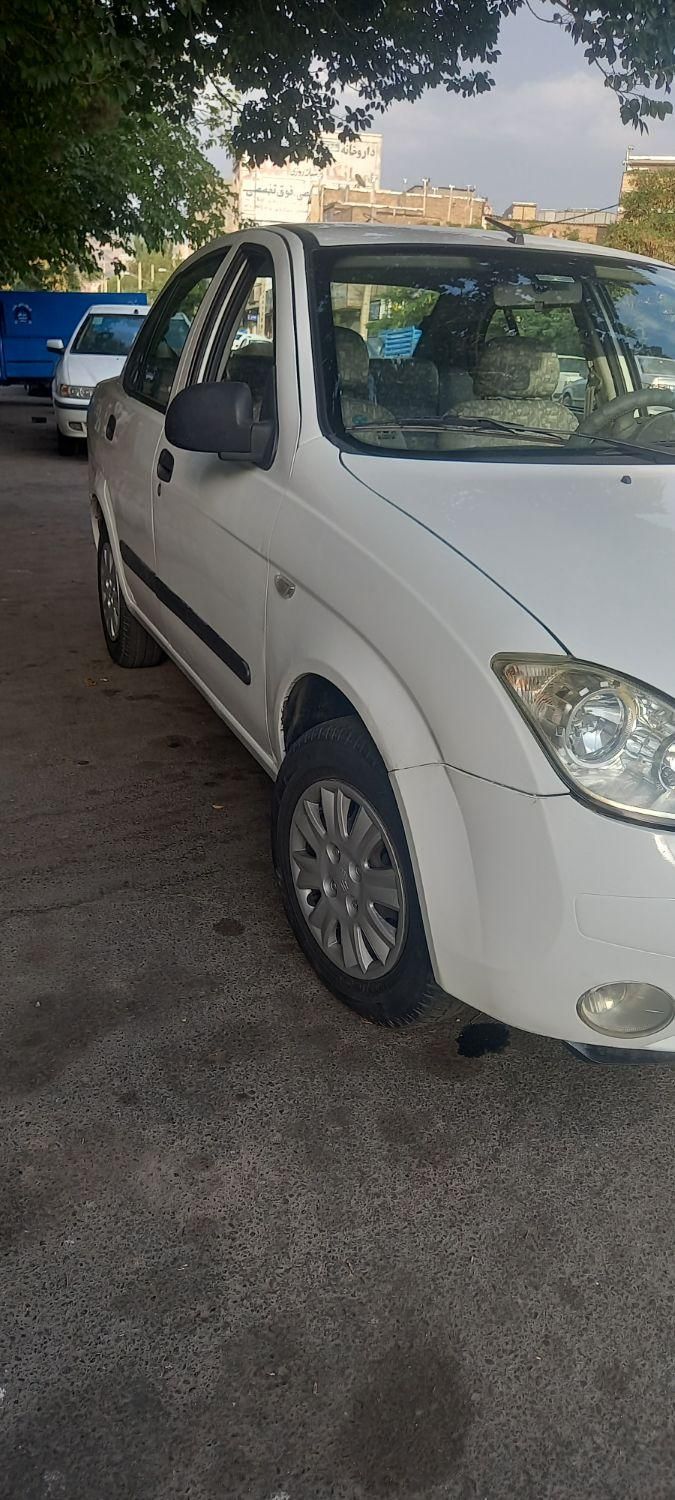 تیبا صندوق دار SX - 1395