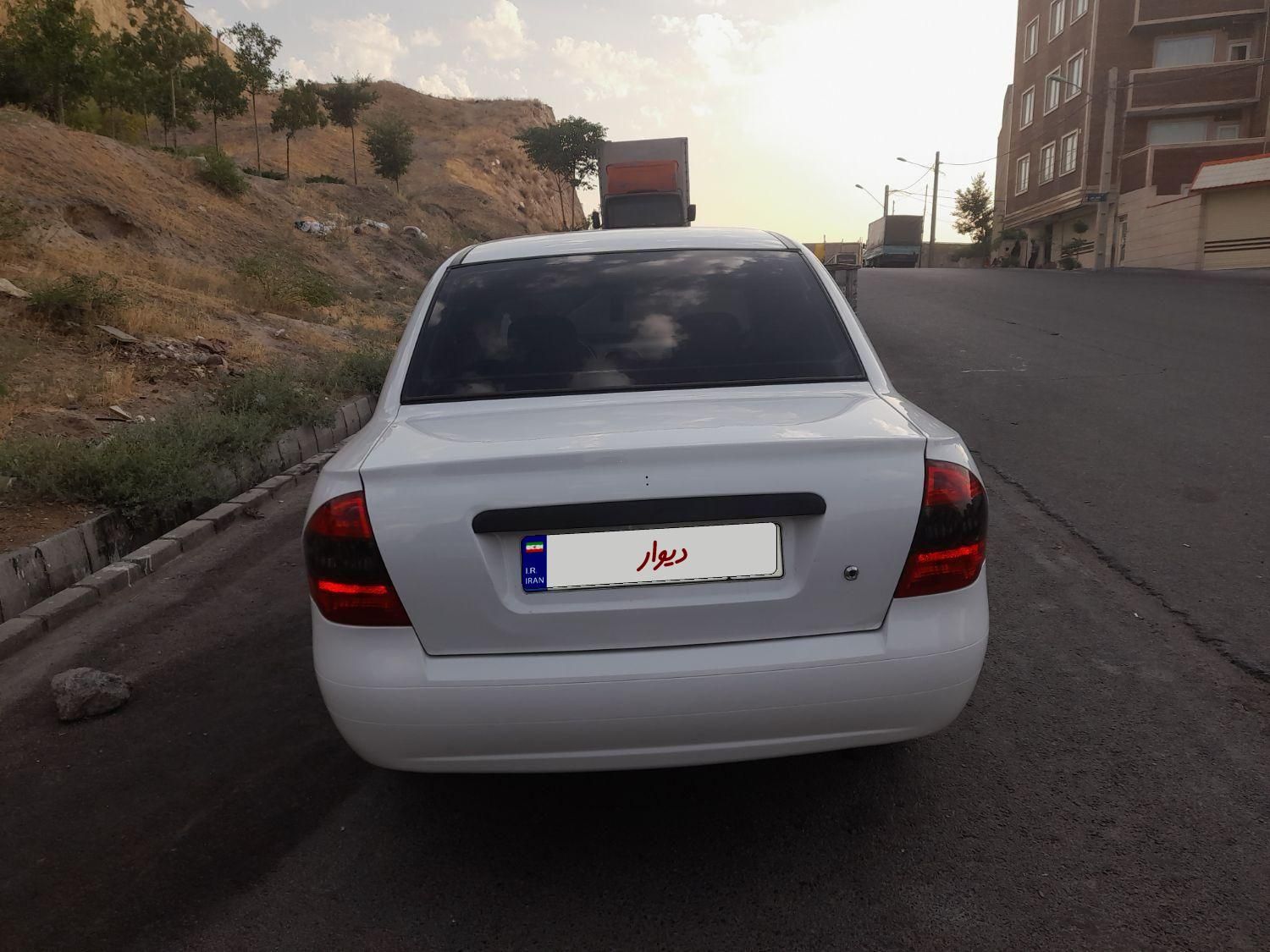 تیبا صندوق دار SX - 1394