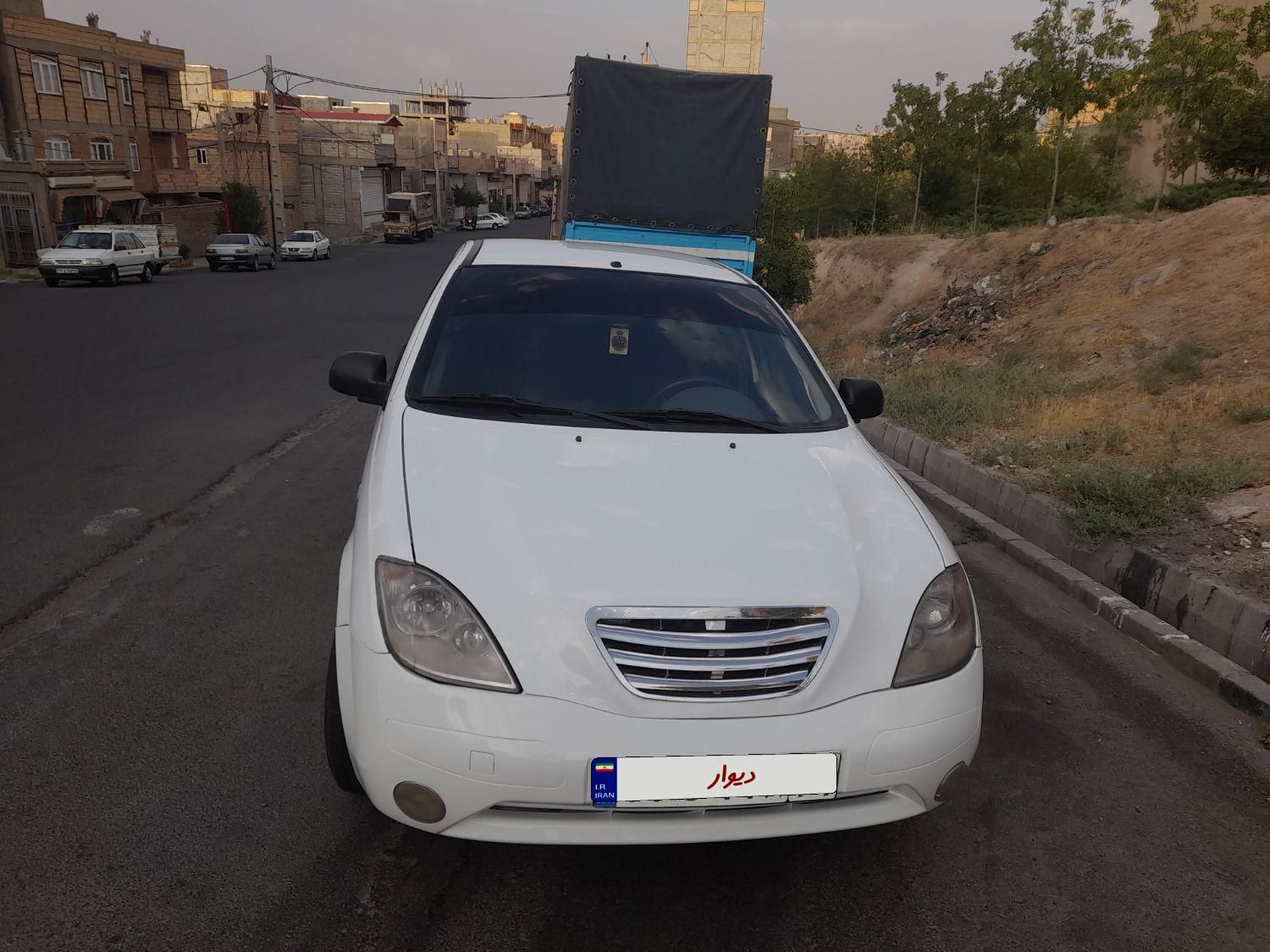 تیبا صندوق دار SX - 1394
