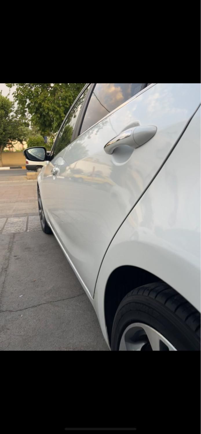 کیا سراتو 2.0 لیتر اتوماتیک GT لاین - 2016