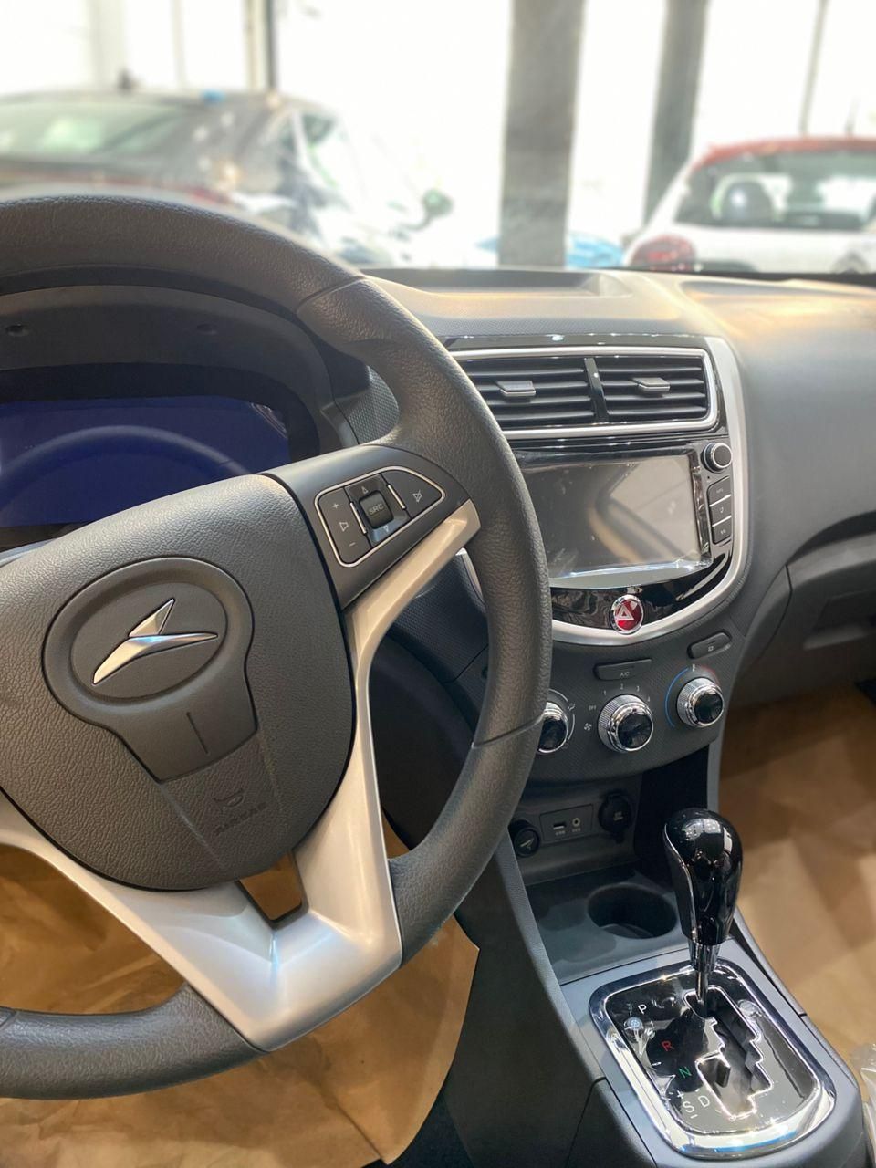 جک J4 اتوماتیک ساده - 1403