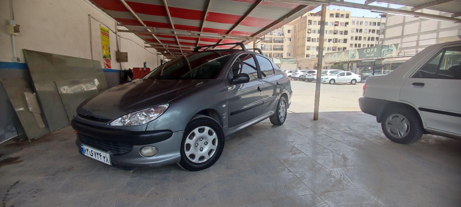 پژو ۲۰۶ صندوق دار v8 - 1386