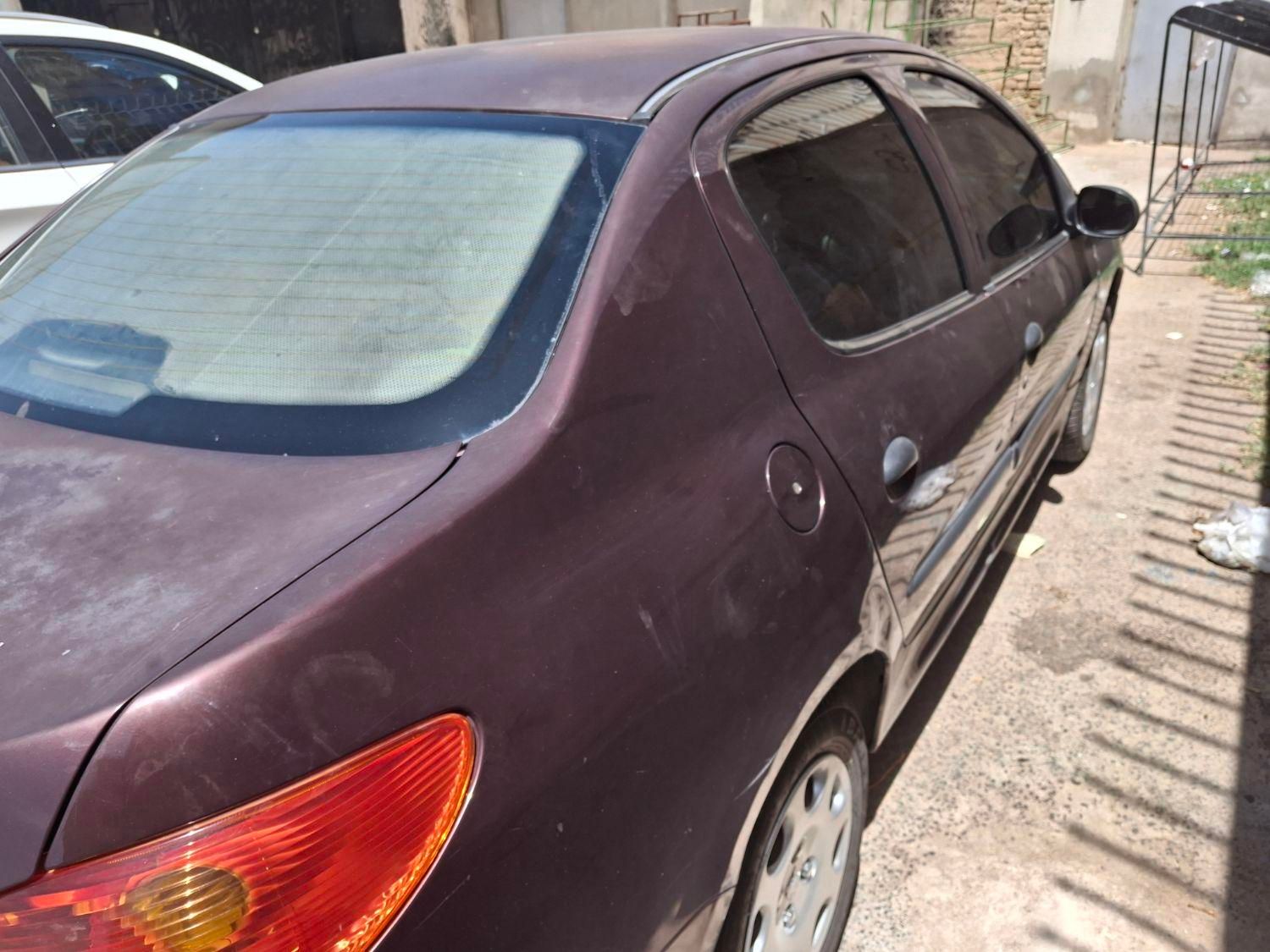 پژو ۲۰۶ صندوق دار v8 - 1393