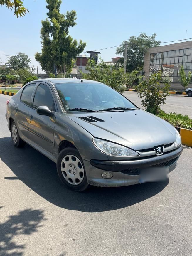 پژو ۲۰۶ صندوق دار v8 - 1386
