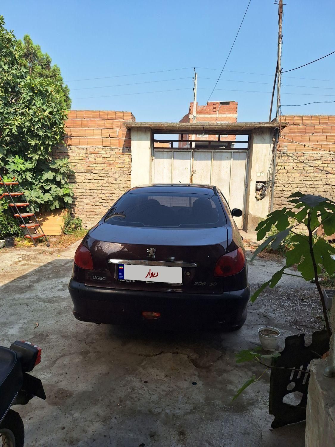 پژو ۲۰۶ صندوق دار v8 - 1390