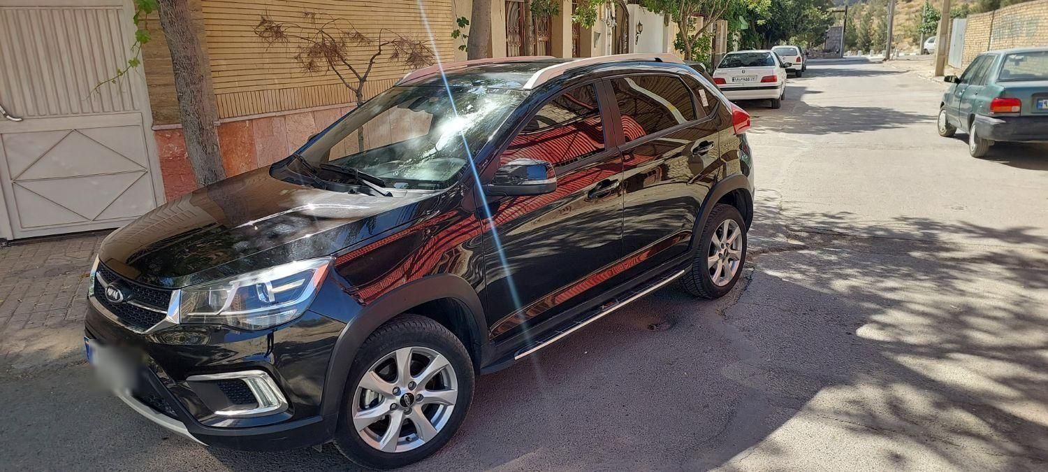 ام وی ام X22 دنده ای اسپرت لاکچری - 1401