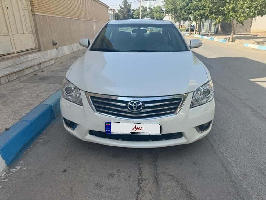 تویوتا آریون XV40 - 2011