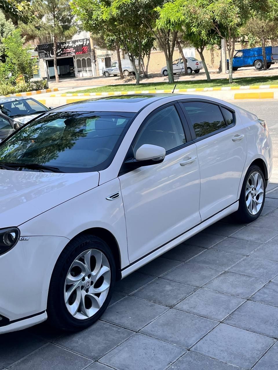 ام جی 6 لیفت بک GT فیس قدیم - 2014