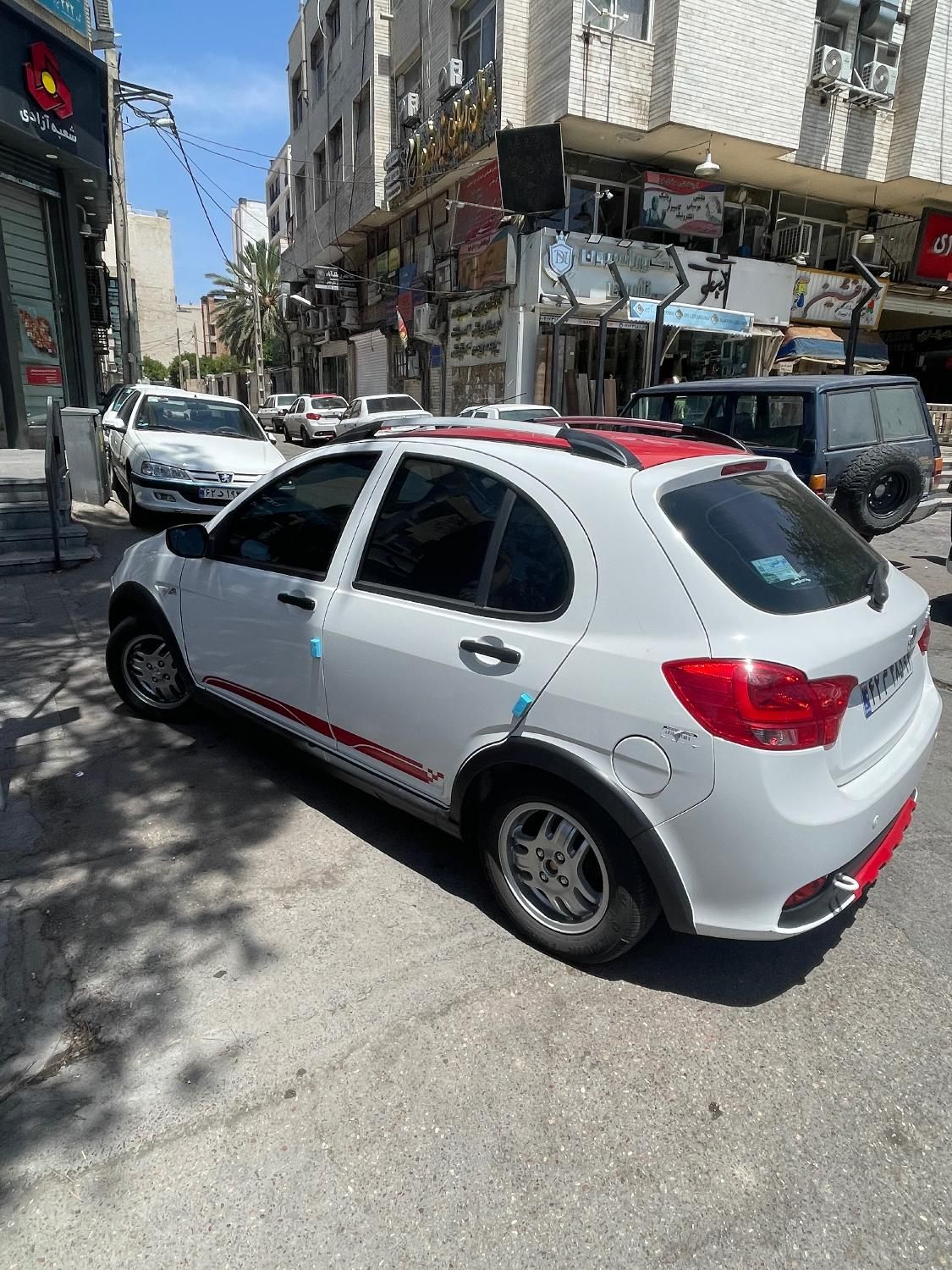 خودرو کوییک، R آگهی ann_19477382