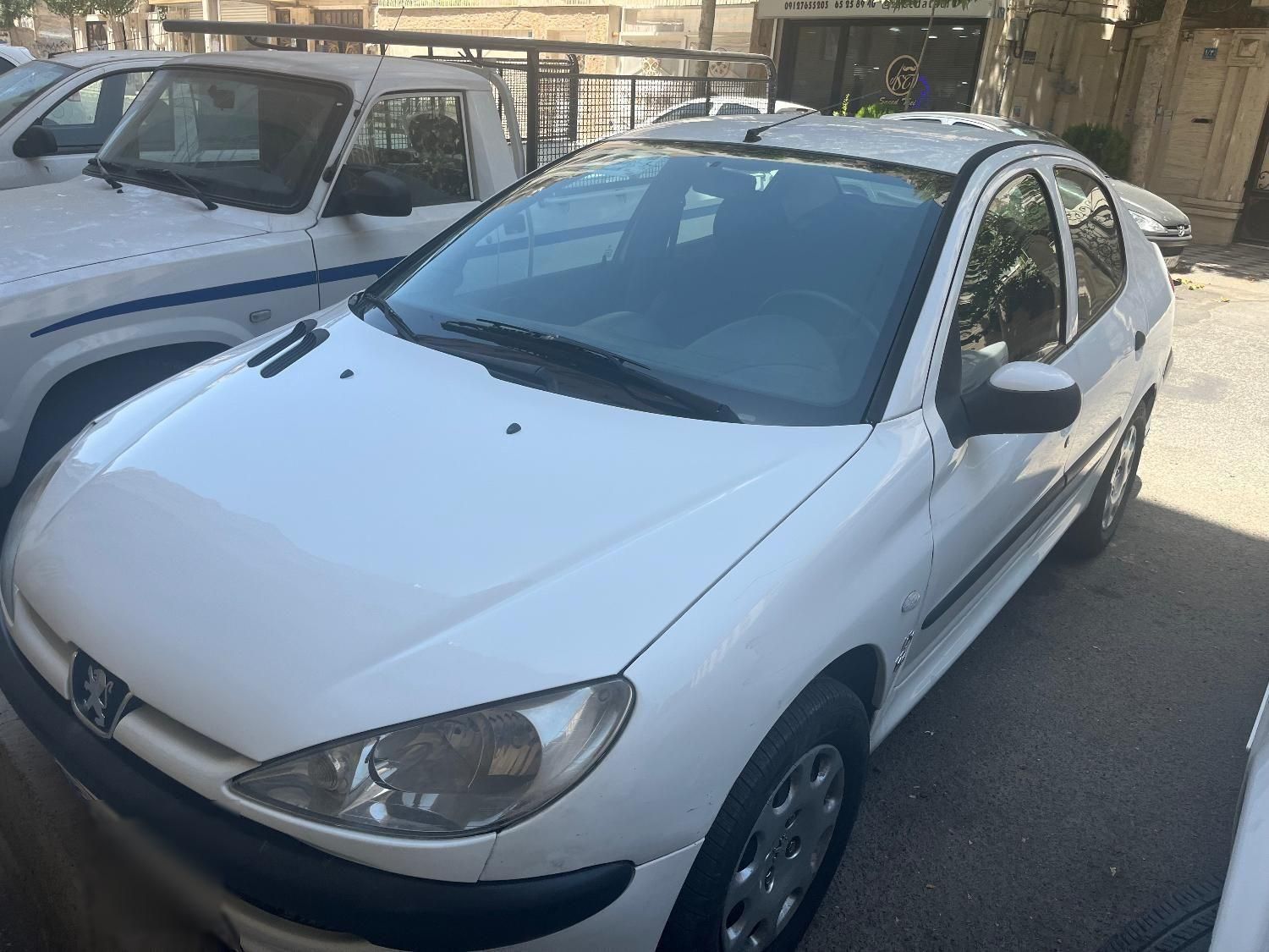 پژو ۲۰۶ صندوق دار v8 - 1399