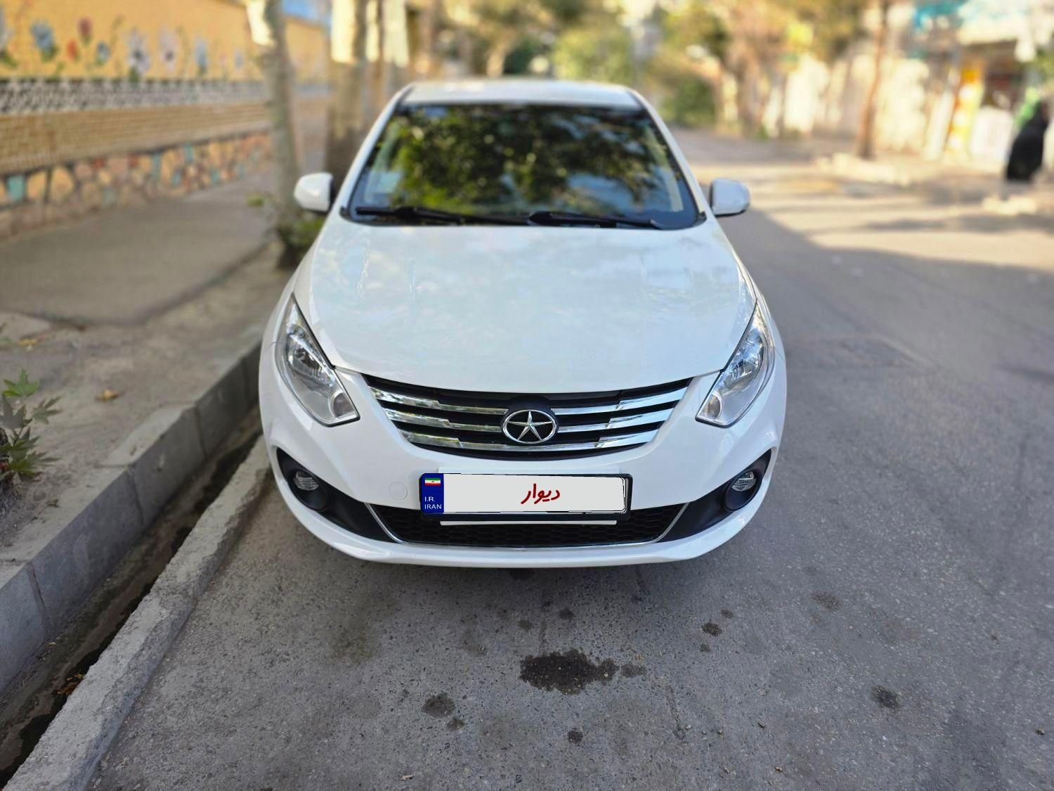 جک J4 اتوماتیک ساده - 1403