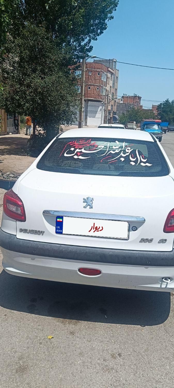 پژو ۲۰۶ صندوق دار v8 - 1393