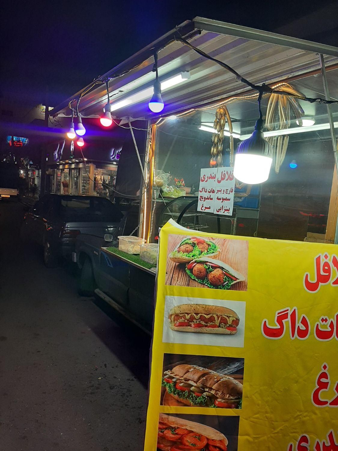 مزدا وانت تک کابین دنده‌ای - 1371