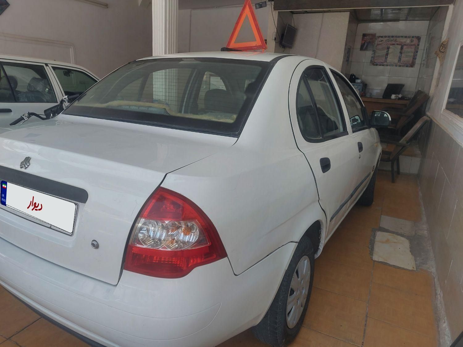تیبا صندوق دار SX - 1395