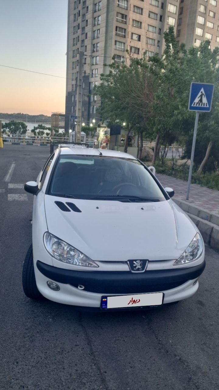 خودرو پژو، ۲۰۶ صندوق دار آگهی ann_19477705